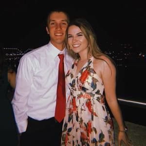 Meet your Posher, Madison